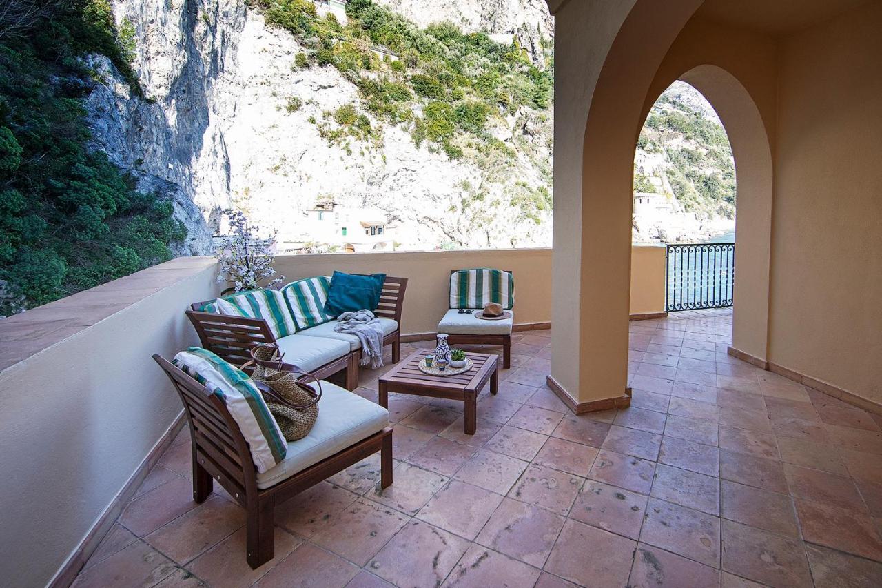 Borgo Di Conca Dei Marini Villa Bagian luar foto