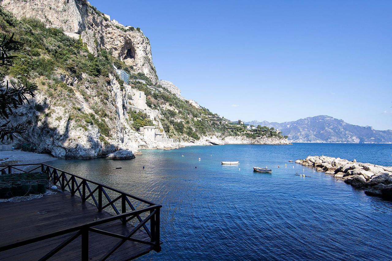 Borgo Di Conca Dei Marini Villa Bagian luar foto