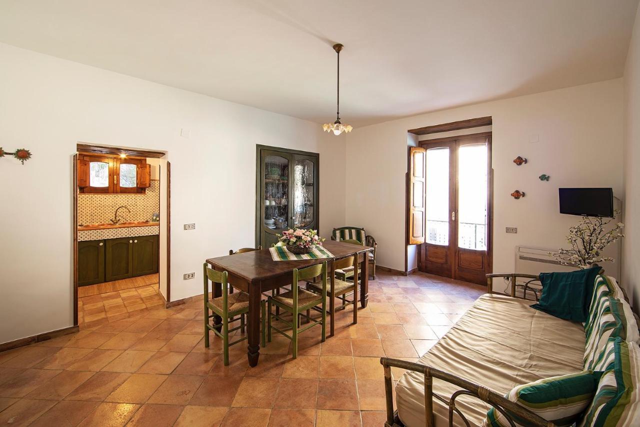 Borgo Di Conca Dei Marini Villa Bagian luar foto