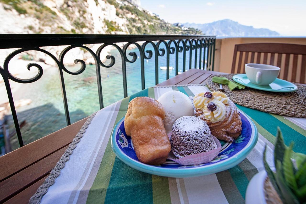 Borgo Di Conca Dei Marini Villa Bagian luar foto